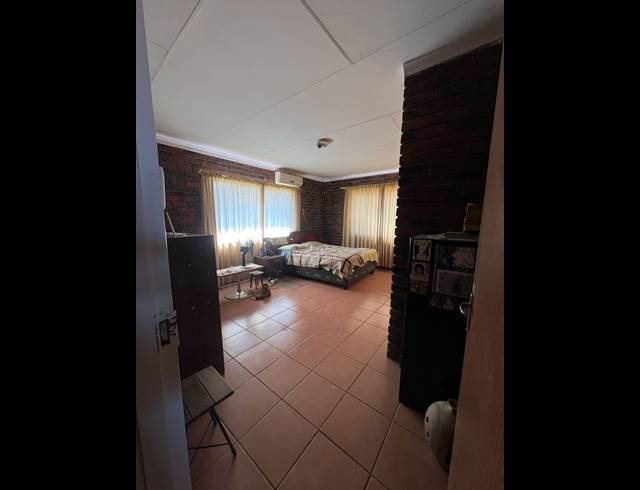 3 BEDROOM HOUSE FOR SALE IN DIBENG